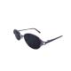 Foto chica del modelo CX19 - Visiontrainer: Lentes reticulares, estenopeicos, anteojos, ejercicios visuales.